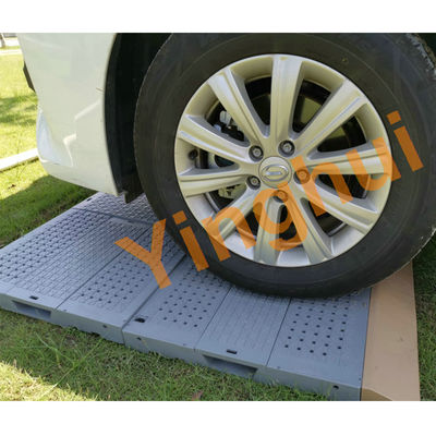 Buen precio Suelo portátil gris para exteriores, protección de césped, eventos, suelo temporal en línea