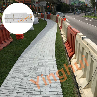 Roll Up Anti Slip Outdoor Indoor Interlocking Plastic Floor Protection Grass Stadium Concert Event Deck Flooring