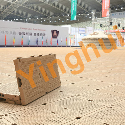 Buen precio Pavimento portátil resistente a los rayos UV para eventos, pavimento de plástico resistente para protección de césped para conciertos en línea